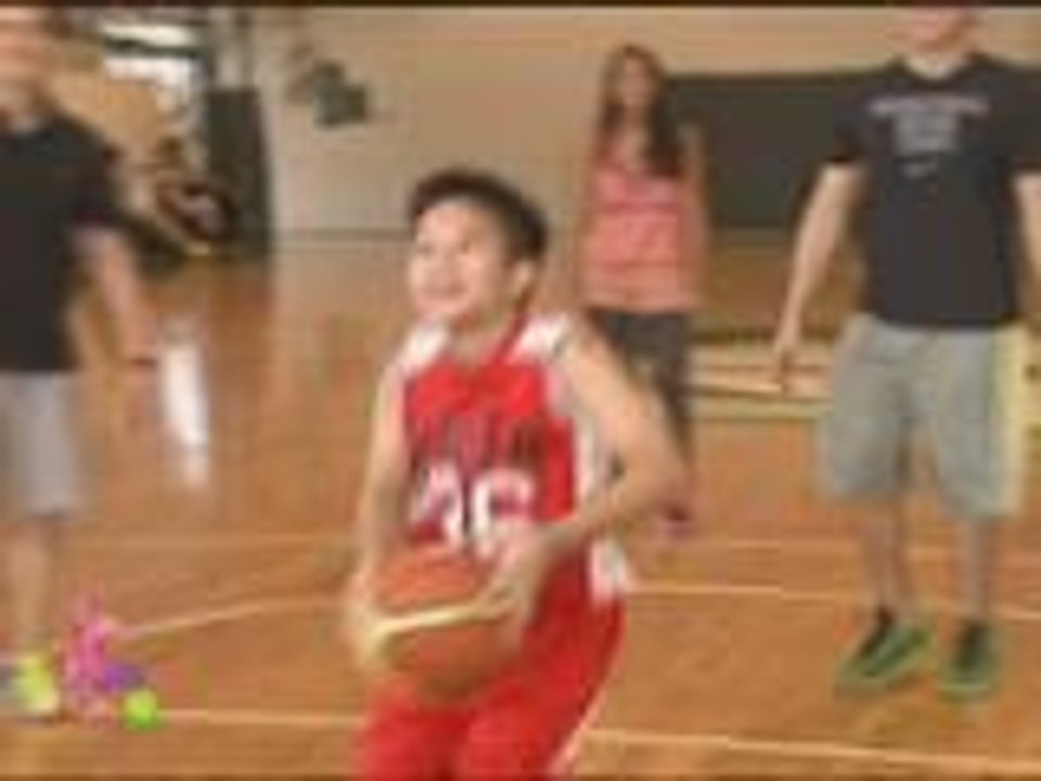 Bimby learns basketball techniques