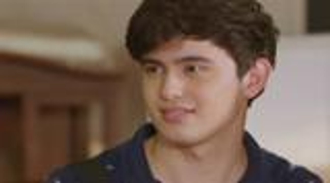 Leah, binigyan ng good luck kiss si Clark