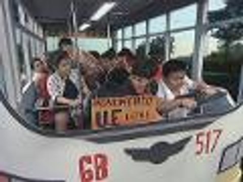 Paano libangin ang sarili sa loob ng bus? alamin kay Bugoy