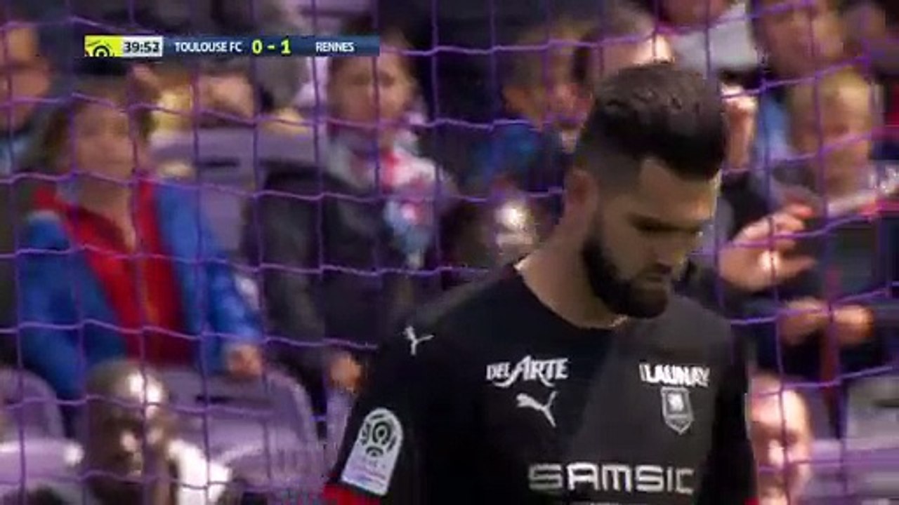 Jimmy Durmaz transforme son pénalty et égalise face au Stade Rennais