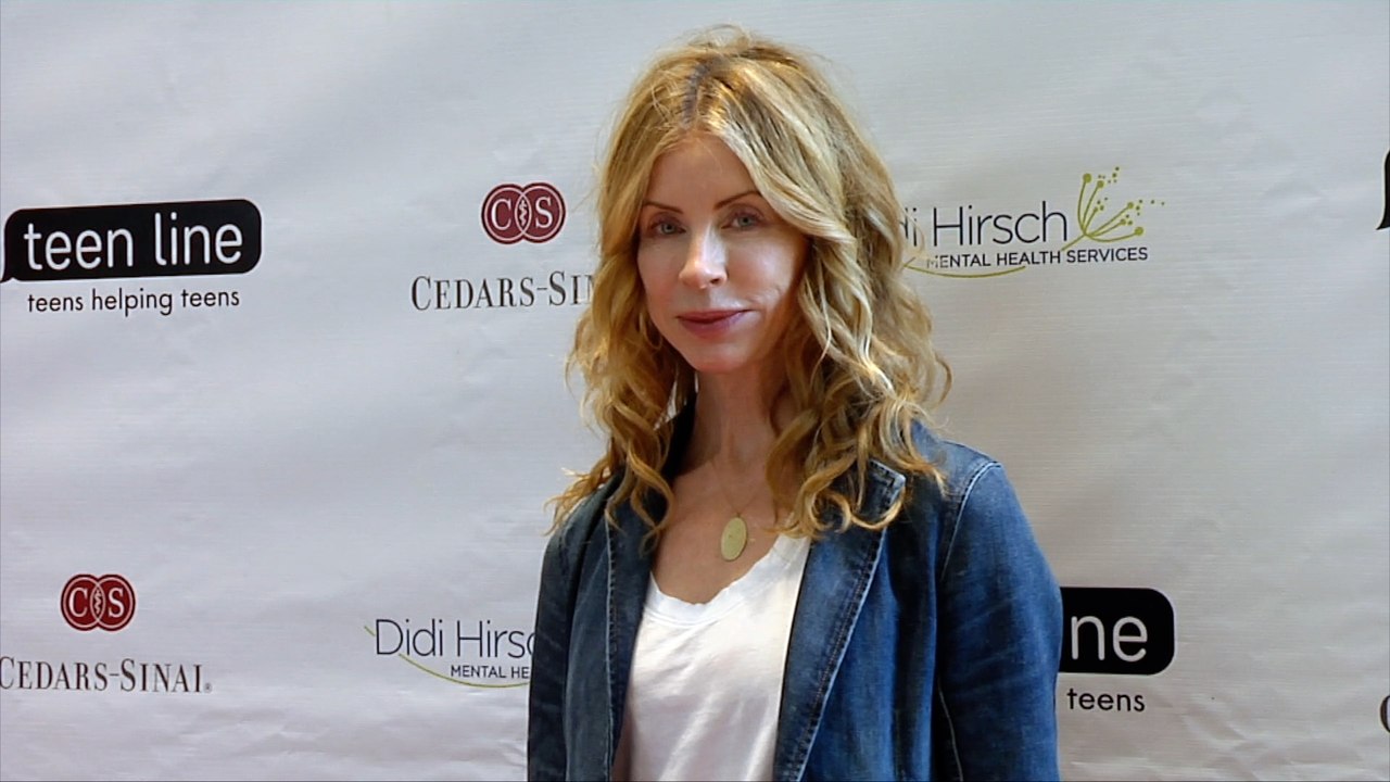 Julianne Phillips 2019 Teen Line's Food for Thought Brunch Red Carpet