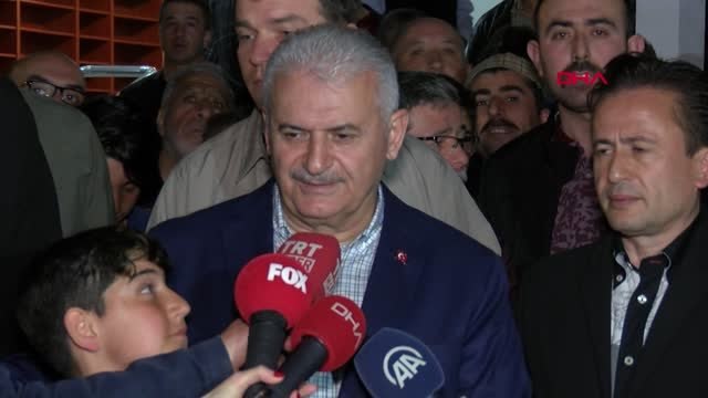 Binali Yıldırım, Teravih Namazı Sonrası Açıklama Yaptı