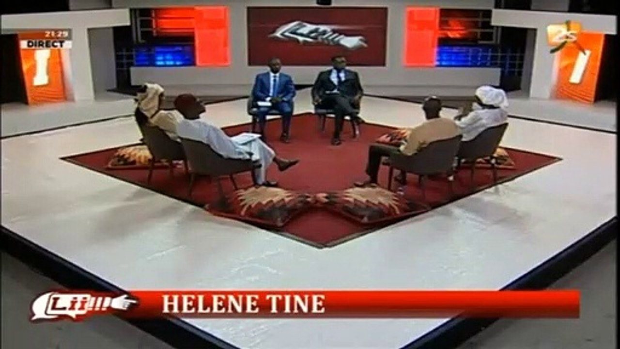 (Vidéo) Sainte Jeanne D’Arc interdit le voile aux musulmanes,Héléne Tine regrette...