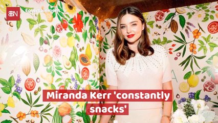 Miranda Kerr Snacks During Her Pregnancy