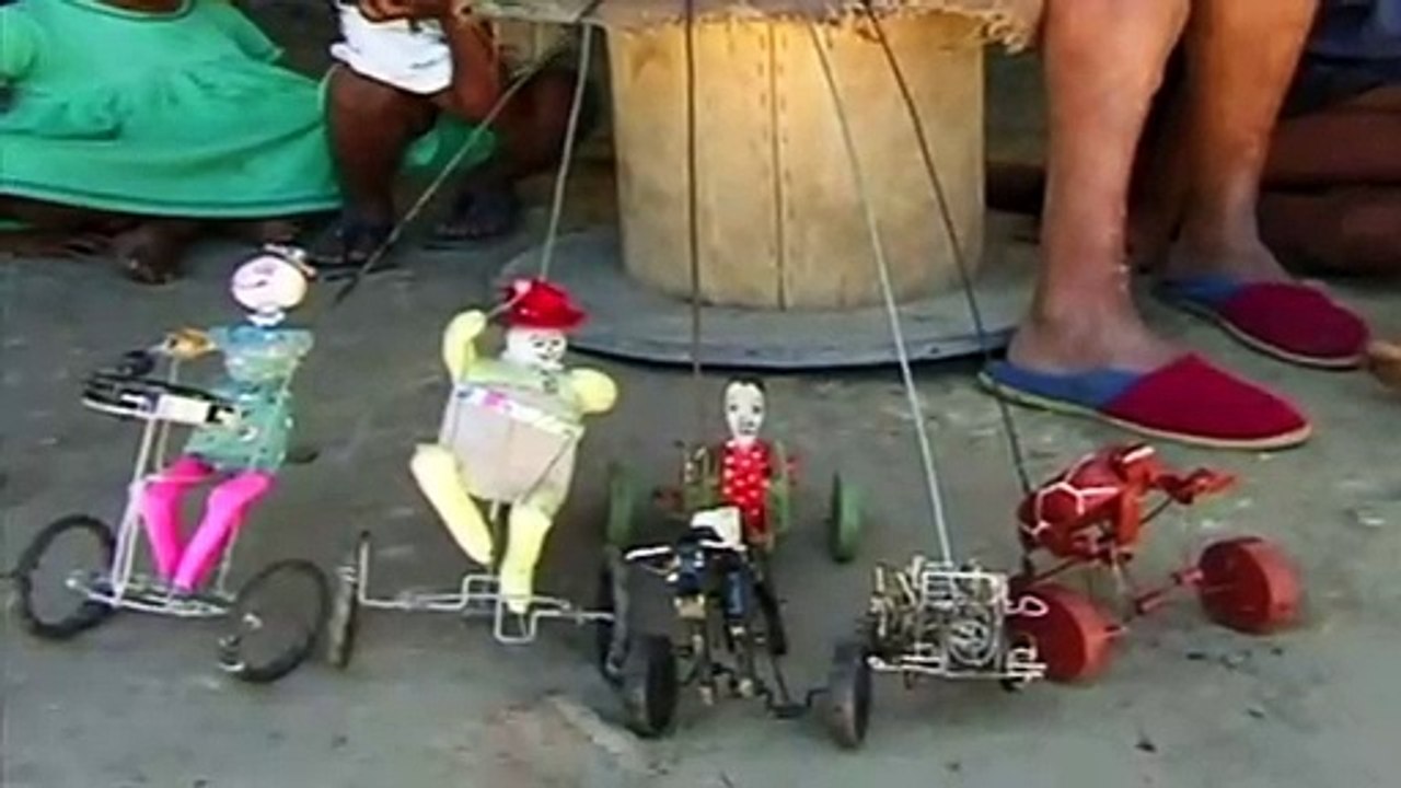 Teletubbies Everywhere  English Episodes  Mechanical Toys (South Africa)  Full Episode (S2E47)
