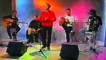 NENHUM DE NÓS _ ASTRONAUTA DE MÁRMORE  VIDEO CLIPE