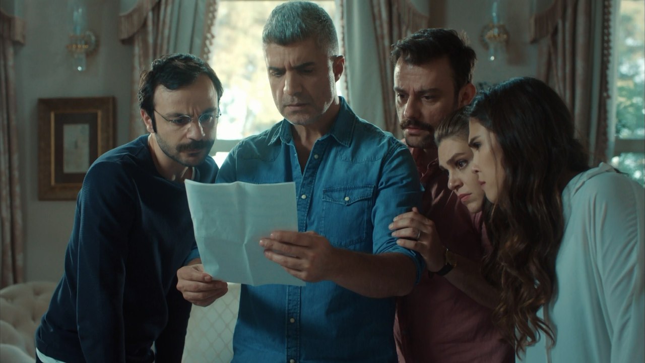 İstanbullu Gelin 83. Bölüm Esma Sultan'ın Şok Kararı