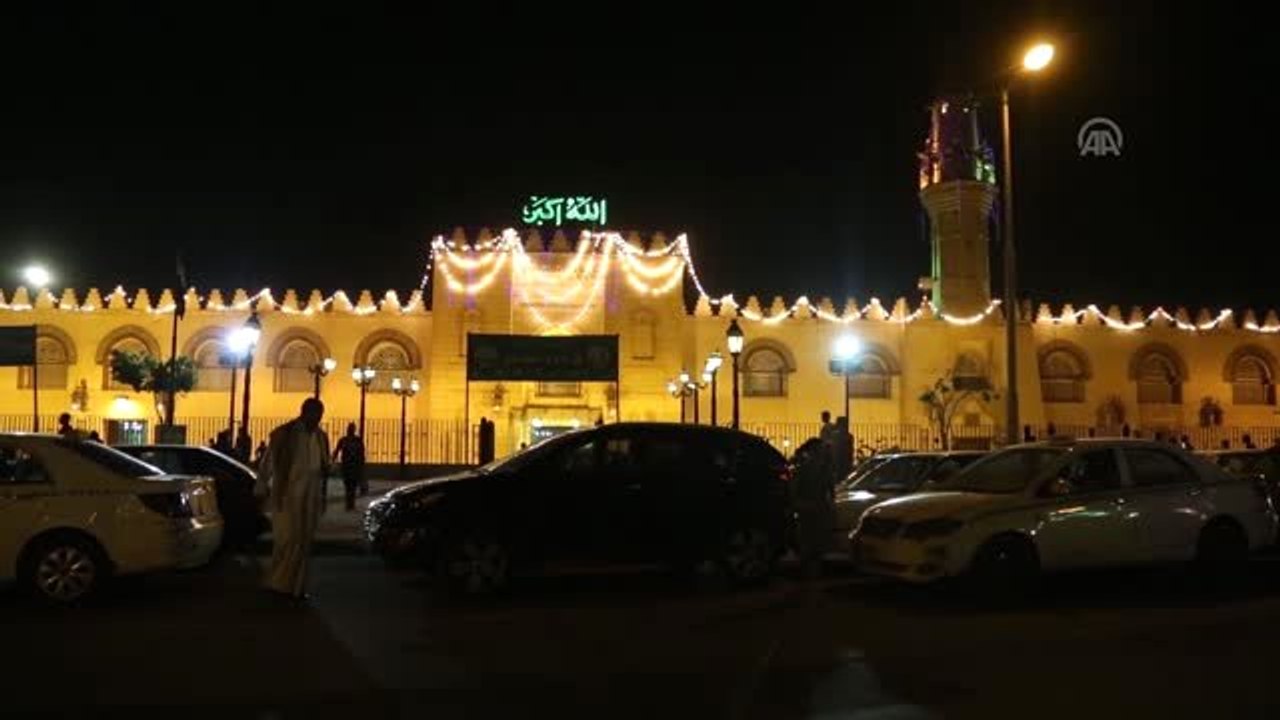 Huzur ve Bereket Ayı Ramazan - Mısır'da İlk Teravih Kılındı