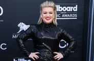 Kelly Clarkson feels 'horrible' after having her appendix removed