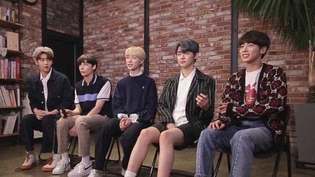 [Pops in Seoul] ONE DREAM! TXT(투모로우바이투게더) Interview for 'Cat & Dog'