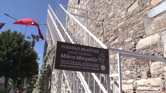 İncir Çekirdeğine İhlas Suresini Yazdı