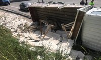 Kuzey Marmara Otoyolu'nda kamyonlar çarpıştı