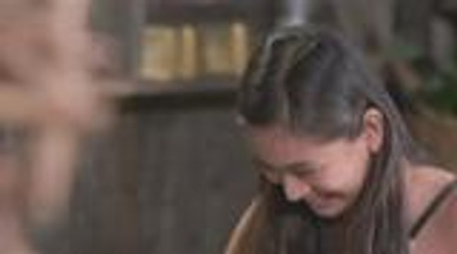 Lena at Edong, masayang kumain sa isla