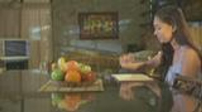 Edong, iniisip si Lena