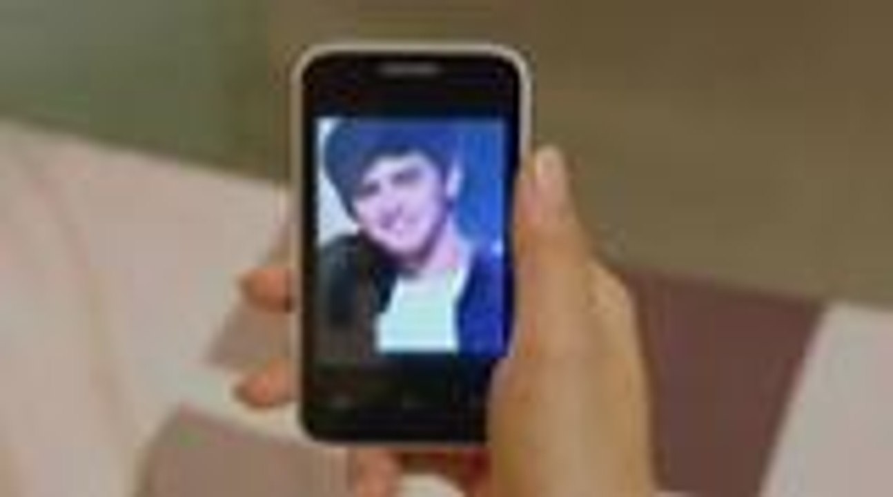 Clark at Leah, namimiss na ng sobra ang isa't-isa