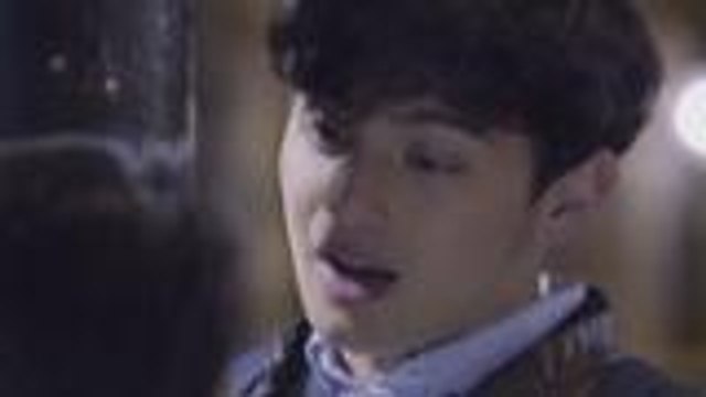 Clark, inuwi ang lasing na si Leah