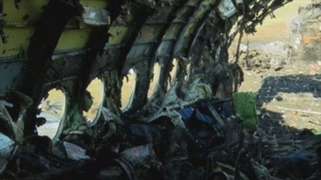 Encuentran la cajas negras del avión siniestrado de Moscú