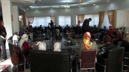 Gönüllü öğretmenler yaşlılara kitap okuyacak - ELAZIĞ