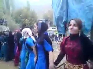 الفنانه ورده البغداديه   دبكات جوبي