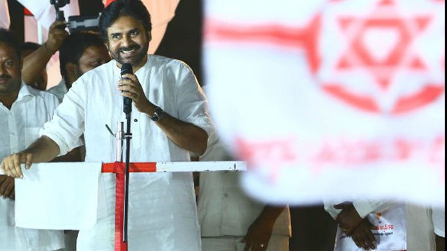 AP 2019 Elections : టిడిపి త్వ‌ర‌లో జ‌గ‌న్‌తోనూ పొత్తు పెట్టుకుంటుంది : పవన్ కళ్యాణ్ | Oneindia