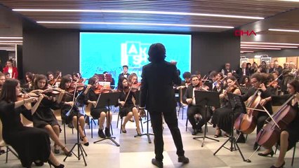 Yücel'in Çiçekleri? Belgeselinin Galası Yapıldı