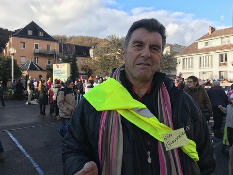 A Thann, les gilets jaunes défendent la maternité