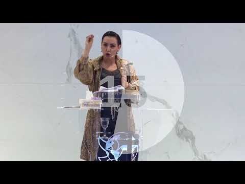 Trecho- DEUS ESTÁ COM VOCÊ!// Bispa Cléo HD