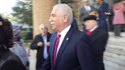 CHP'li vekile öğretmenler gününde tepki