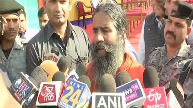 Ayodhya Ram Mandir : Baba Ramdev का बयान, कहा कानून लाओ, वरना खुद बना लेंगे मंदिर | वनइंडिया हिन्दी