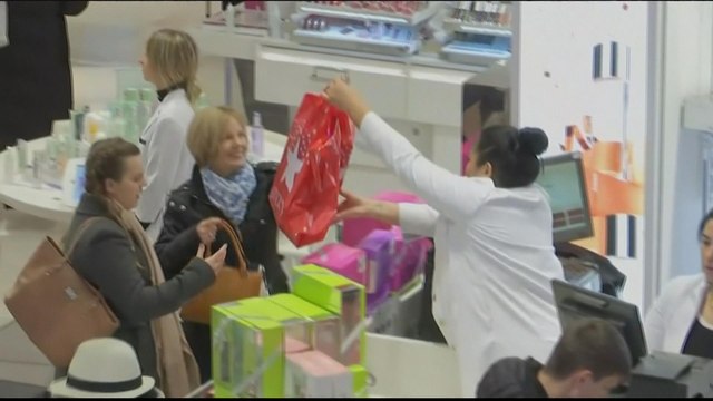 Holidays in US drive strong demand for temporary workers