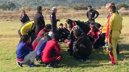 Yerden 6 bin metre yüksekte rekor denemesi - İZMİR