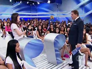 Silvio acha engraçado risada de mulher