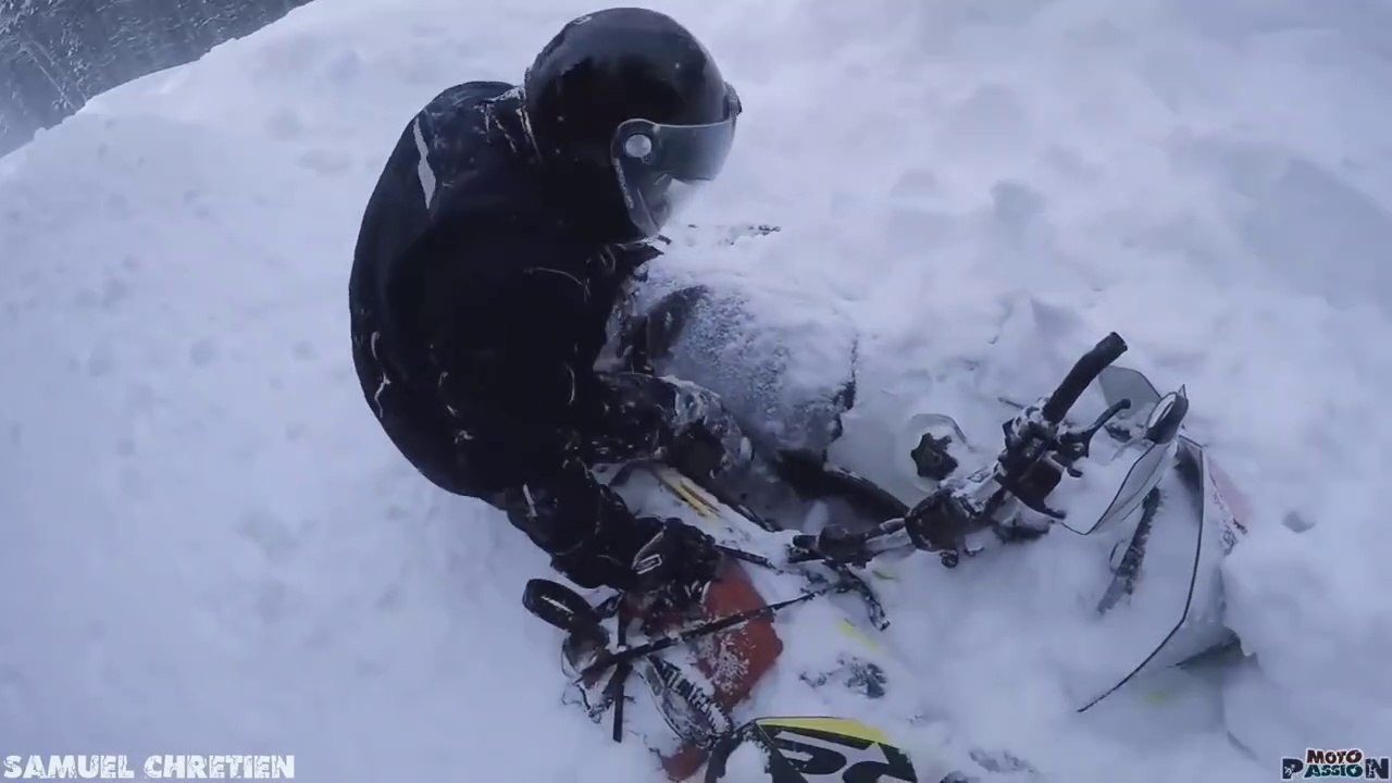 MOTORCYCLE CRASHES & MISHAPS - ROAD RAGE & CRAZY Drivers Vs Biker -- MOTO Fails 2018 [Ep #61]