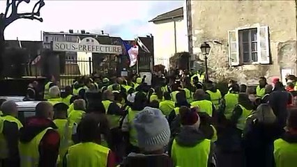 Gilets jaunes:  à Belley, on chante la Marseillaise