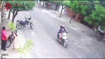 Câmera de segurança flagra homem furtando moto em Itapipoca