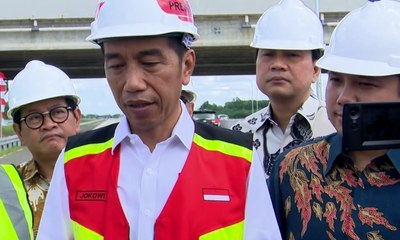 Presiden Jokowi Pantau Pengerjaan Tol Trans-Sumatera