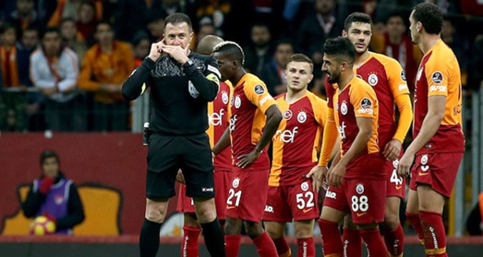 Galatasaray - Konyaspor Maçının Hakem Konuşmaları Ortaya Çıktı