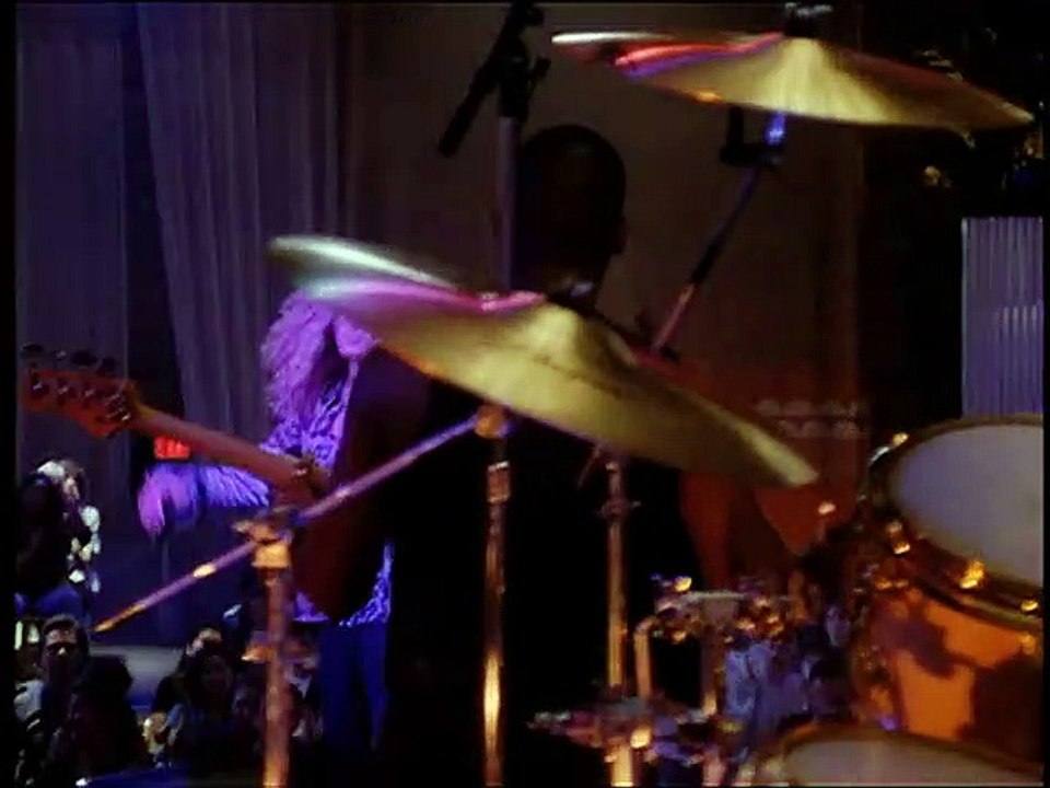 S02E08 - Polterabend mit Hindernissen