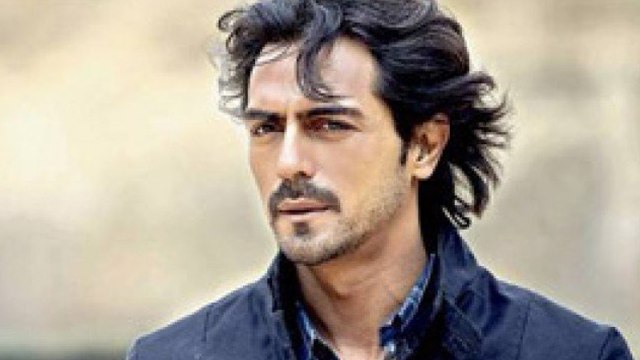 Arjun Rampal Biography: आजकल Girlfriend Gabriella को लेकर चर्चाओं में हैं Arjun | वनइंडिया हिंदी