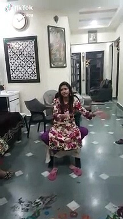 aar janda par janda wich tal matali han lolzzz