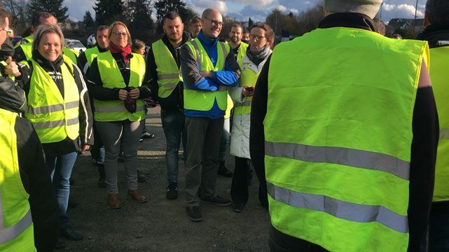 Des gilets jaunes partout à Sablé-sur-Sarthe