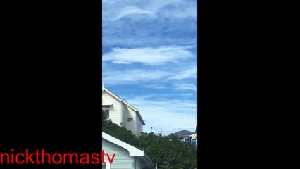 NEW ZEALAND Nov 4th 2018 Glowing UFO moce slowly thru our sky