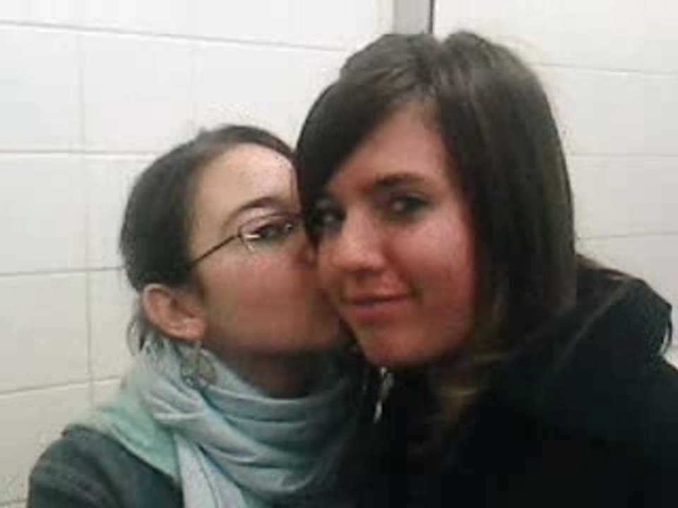 LA BOMBETGKCP