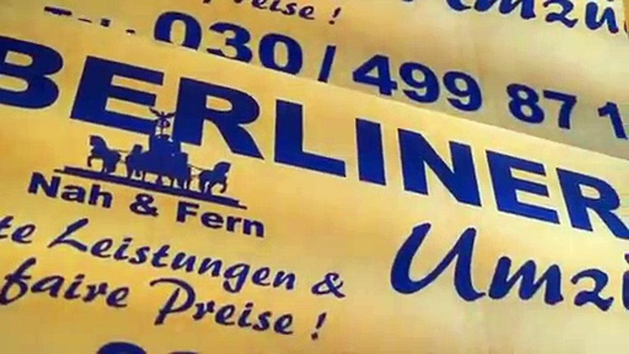 Bücherkartons aufbauen - Tutorial Umzugsfirma Berliner Umzüge