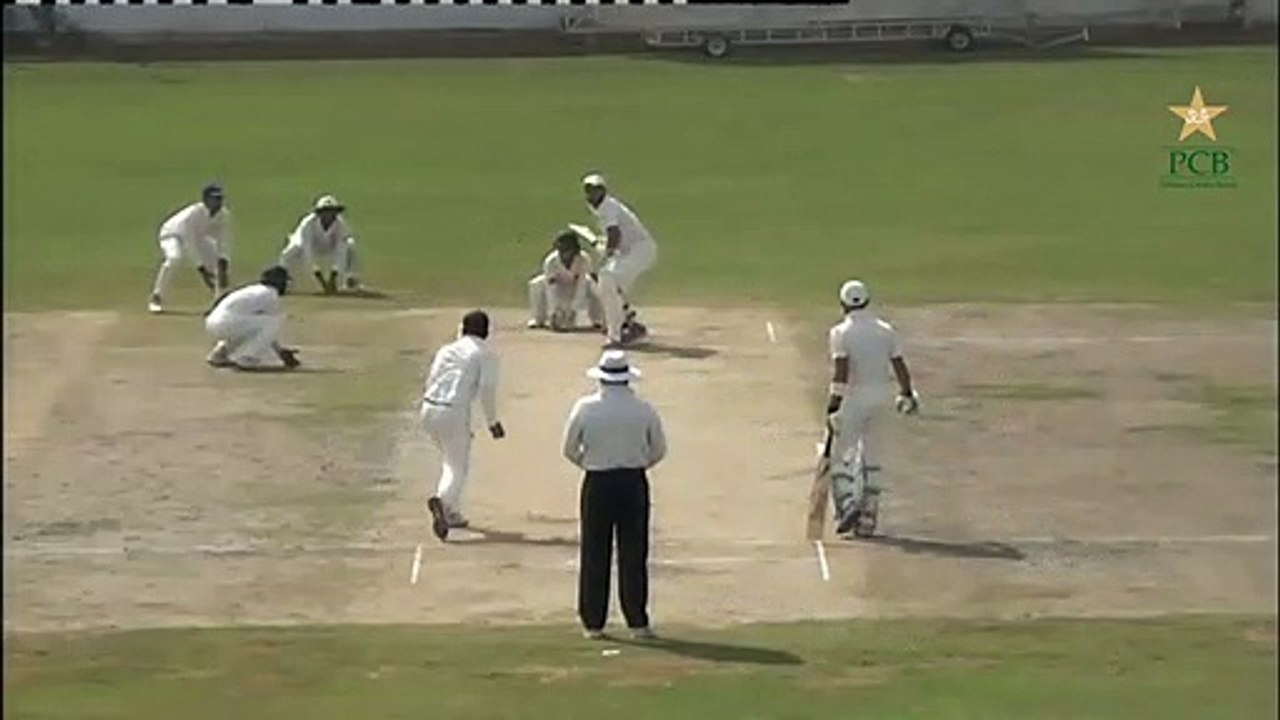 Quaid-e-Azam Trophy 2018_19 _ Imran Khalid nine wicket haul against Lahore Blues