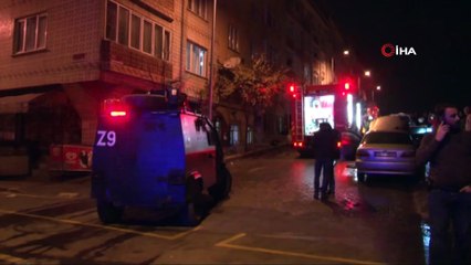 Sultangazi’de 11 araç kundaklandı