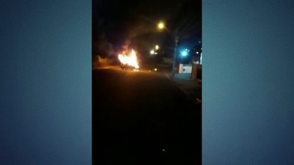 Internauta registra momento em que Gol é tomado pelas chamas