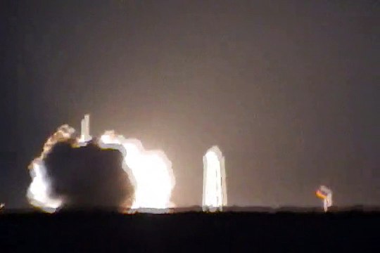 2000-10-11 Space Shuttle Discovery (STS-92) launch