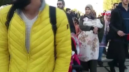 Suriyeli Öğrenciler ve Aileleri Ata'nın Huzuruna Çıktı