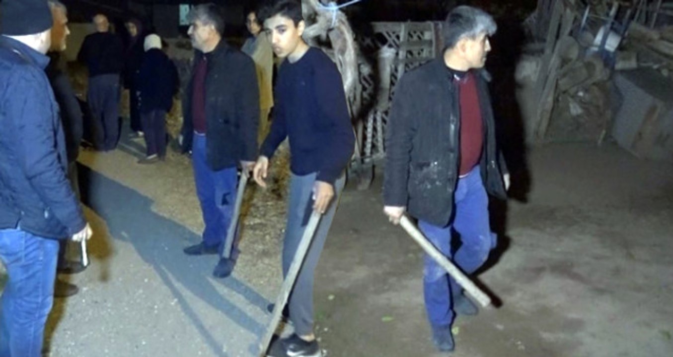Mahalleyi Ayağa Kaldıran Olay! Eline Sopayı Alan Koştu